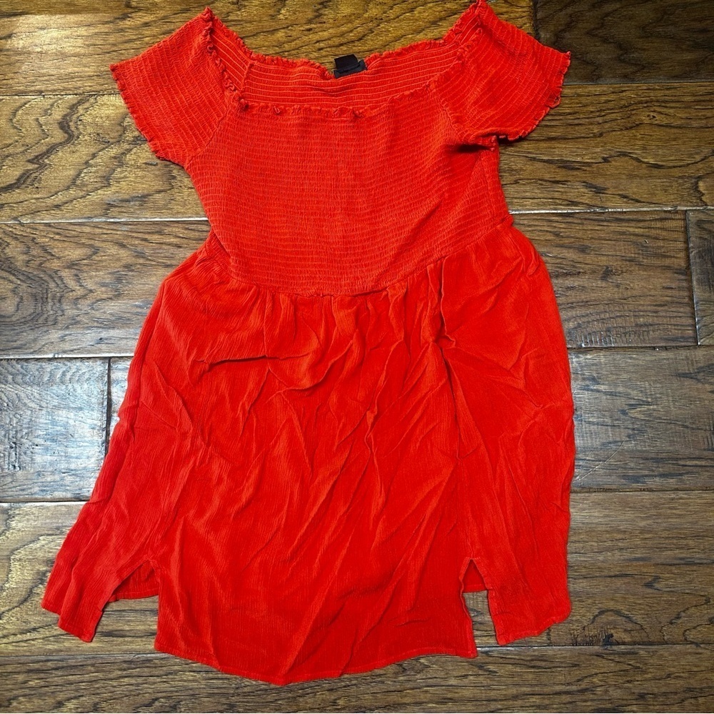 Women's Red city chic Off-Shoulder Top